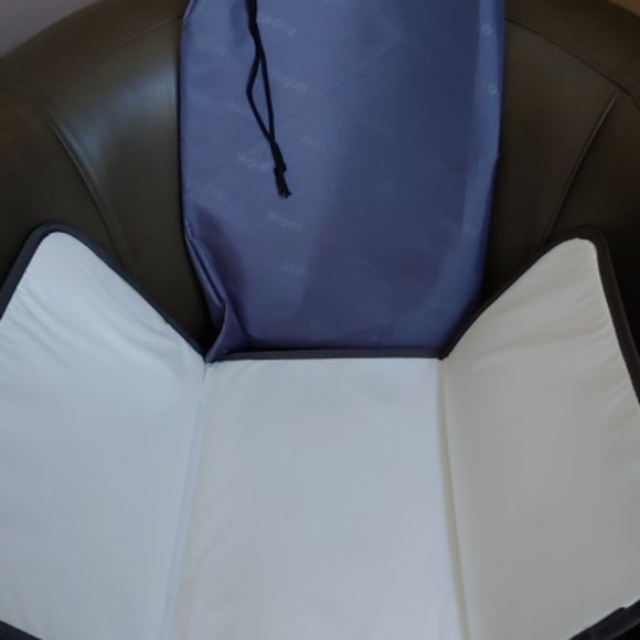 Buggati Diaper Bag - Picture 5 of 9